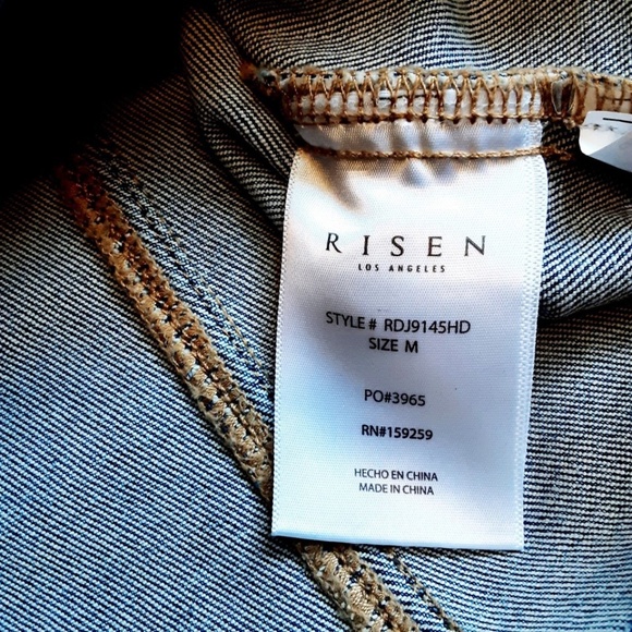 NWT - RISEN Stretch Denim Cropped Vest Medium Blue Button Front Sz M - Picture 7 of 14